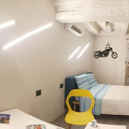 A Due Passi Dal Castello Apartment Soncino Bagian luar foto