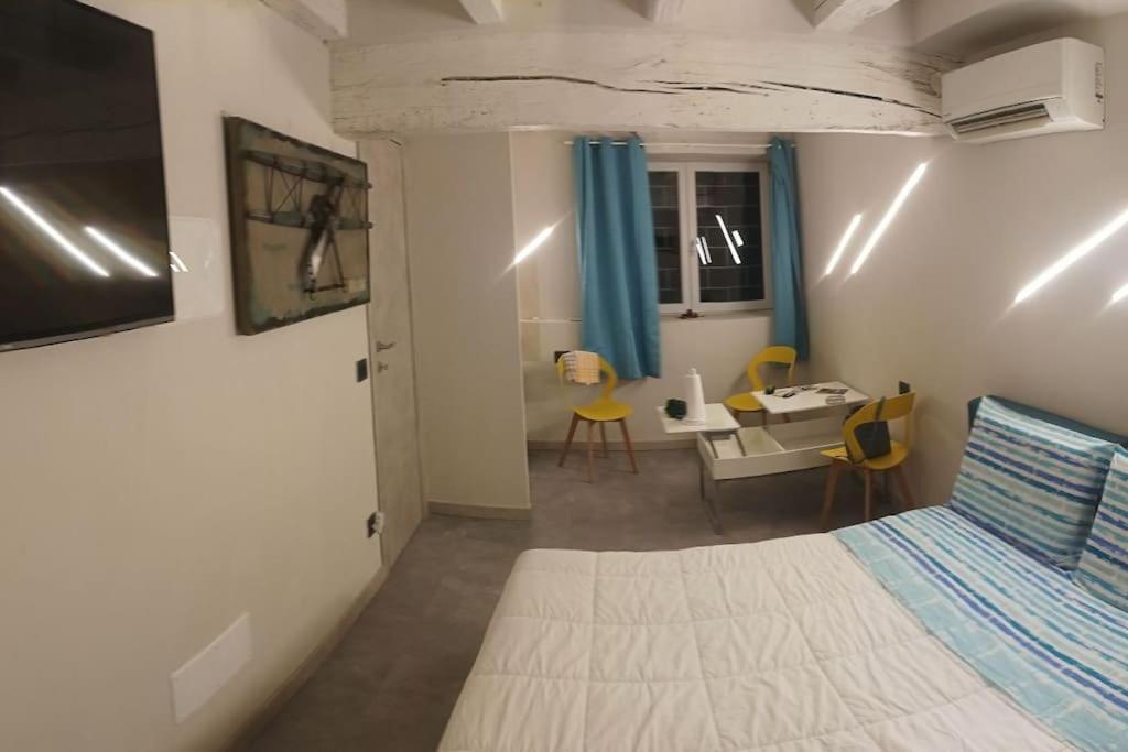 A Due Passi Dal Castello Apartment Soncino Bagian luar foto